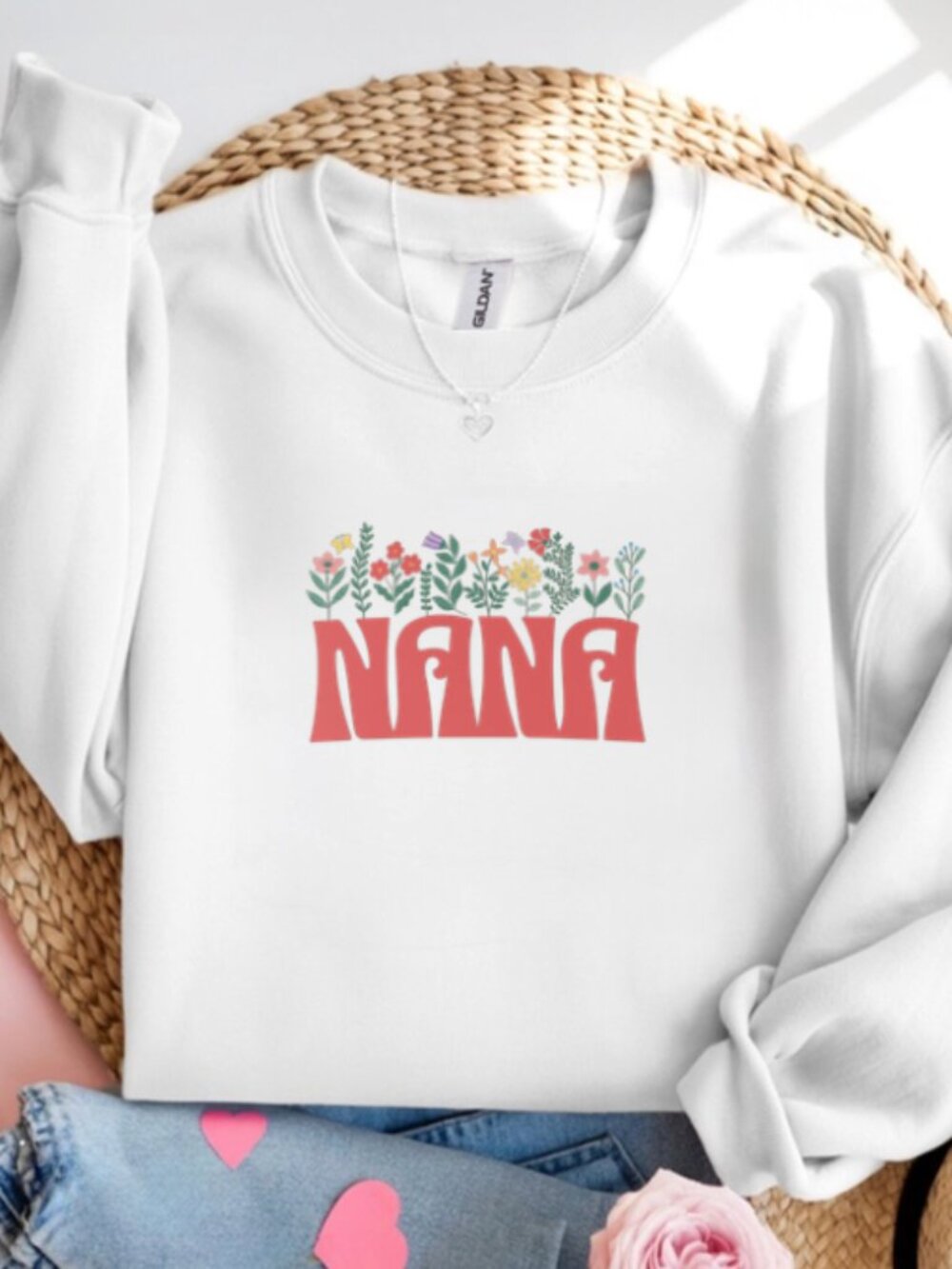 Nana Floral White Crewneck Sweatshirt Grandma Gift Cute Nana Sweater